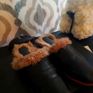 Zara slides
